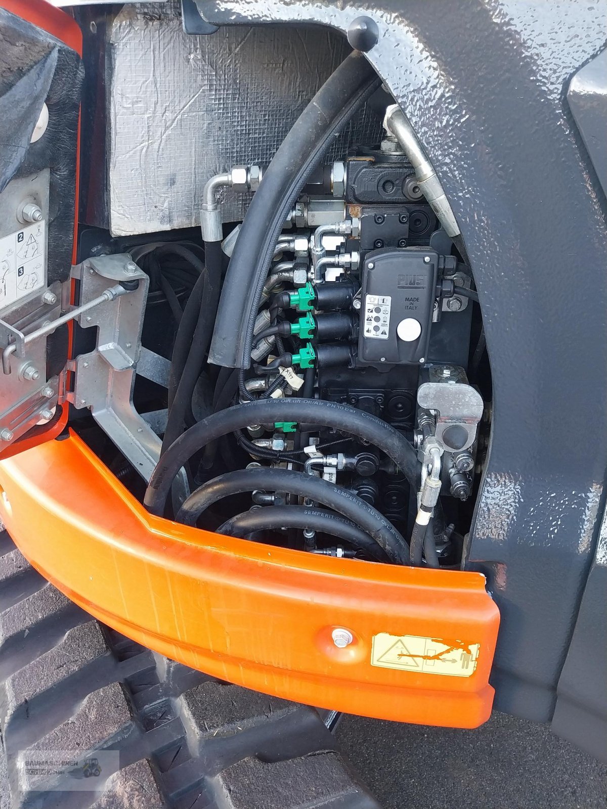 Minibagger типа Eurocomach 95.2 TR 4 mit Verstellausleger u. Powertilt, Gebrauchtmaschine в Stetten (Фотография 8)