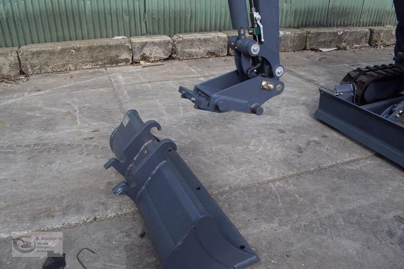 Minibagger of the type Eurotrac HE18, Neumaschine in Dimbach (Picture 4)