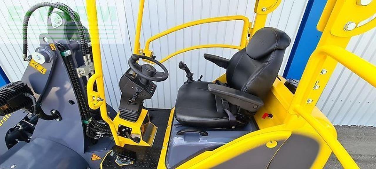 Minibagger typu Eurotrac w11, Gebrauchtmaschine w STAPEL (Zdjęcie 3)