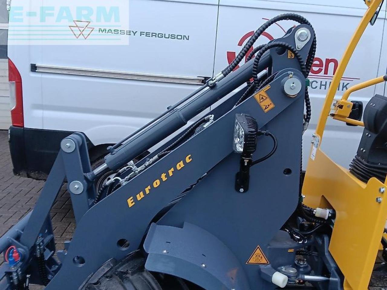 Minibagger типа Eurotrac w12s, Gebrauchtmaschine в STAPEL (Фотография 6)