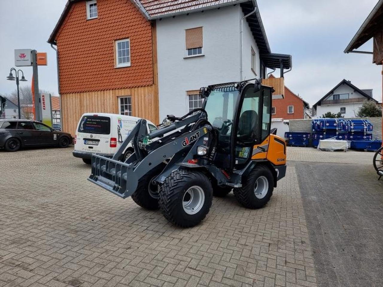 Minibagger des Typs GiANT g 2700 hd mit kabine und euro aufnamhe, Gebrauchtmaschine in WALDKAPPEL-BISCHHAUSEN (Bild 8)