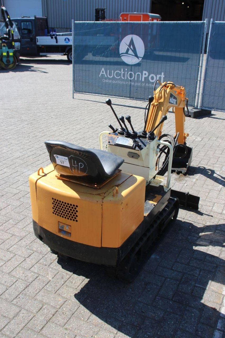 Minibagger des Typs Hanix N080-2, Gebrauchtmaschine in Antwerpen (Bild 5)