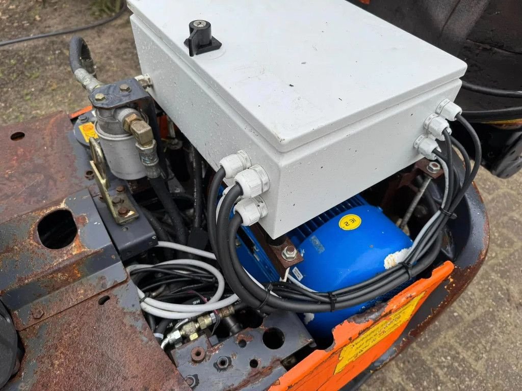 Minibagger des Typs Hitachi ELECTRISCHE ZX10 minigraver HYBRID, Gebrauchtmaschine in Harskamp (Bild 7)