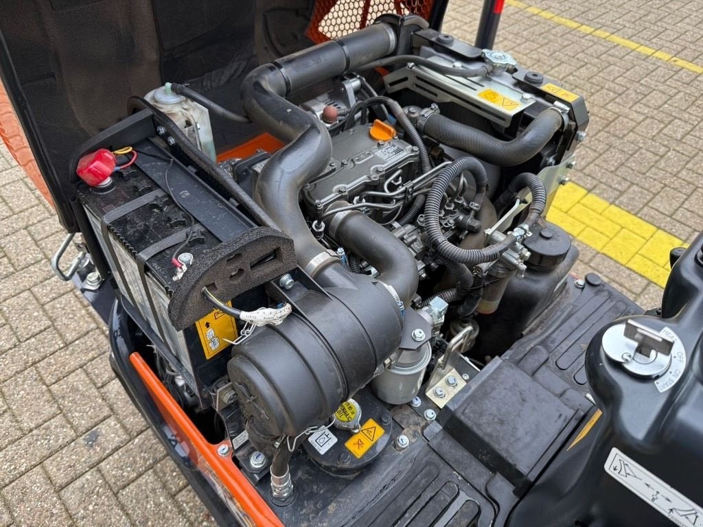 Minibagger typu Hitachi ZX 10 U-6, Gebrauchtmaschine v WIJCHEN (Obrázek 10)