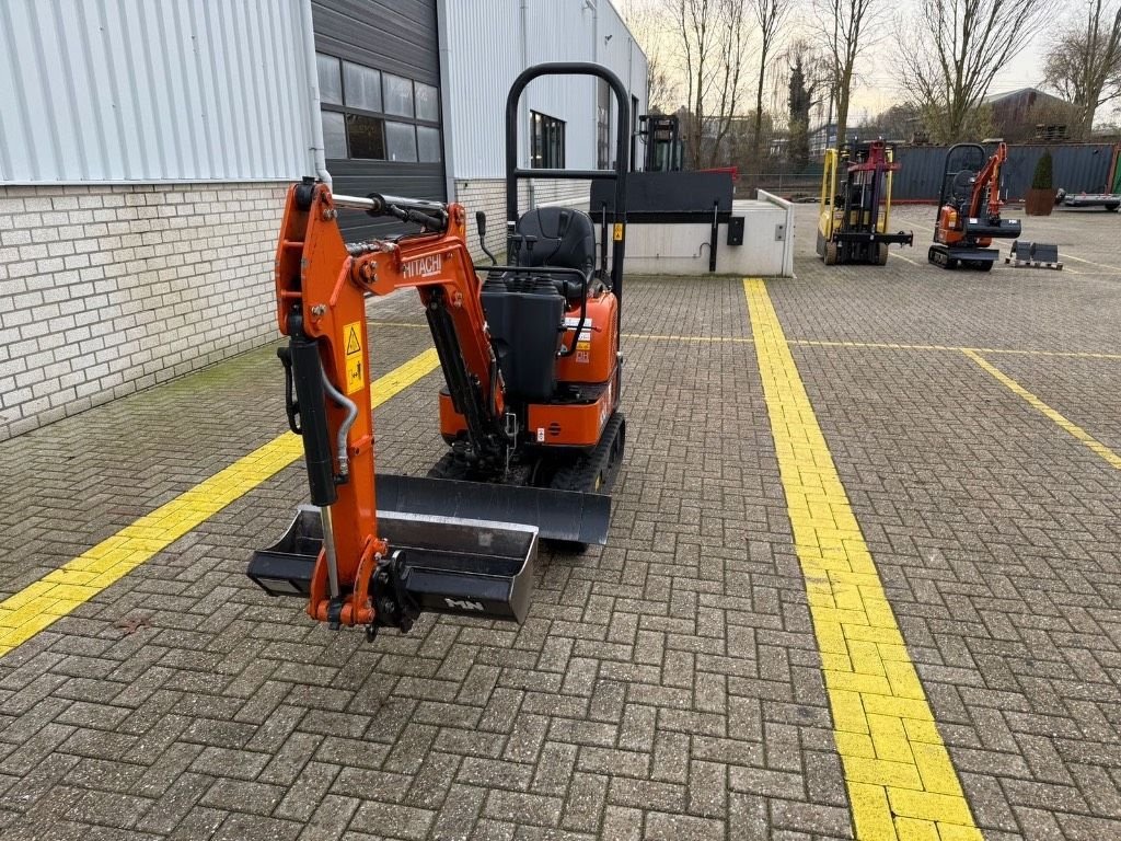 Minibagger typu Hitachi ZX 10 U-6, Gebrauchtmaschine v WIJCHEN (Obrázek 2)