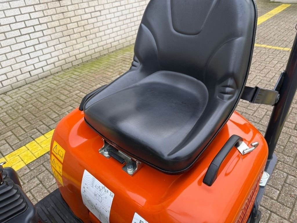 Minibagger typu Hitachi ZX 10 U-6, Gebrauchtmaschine v WIJCHEN (Obrázek 11)