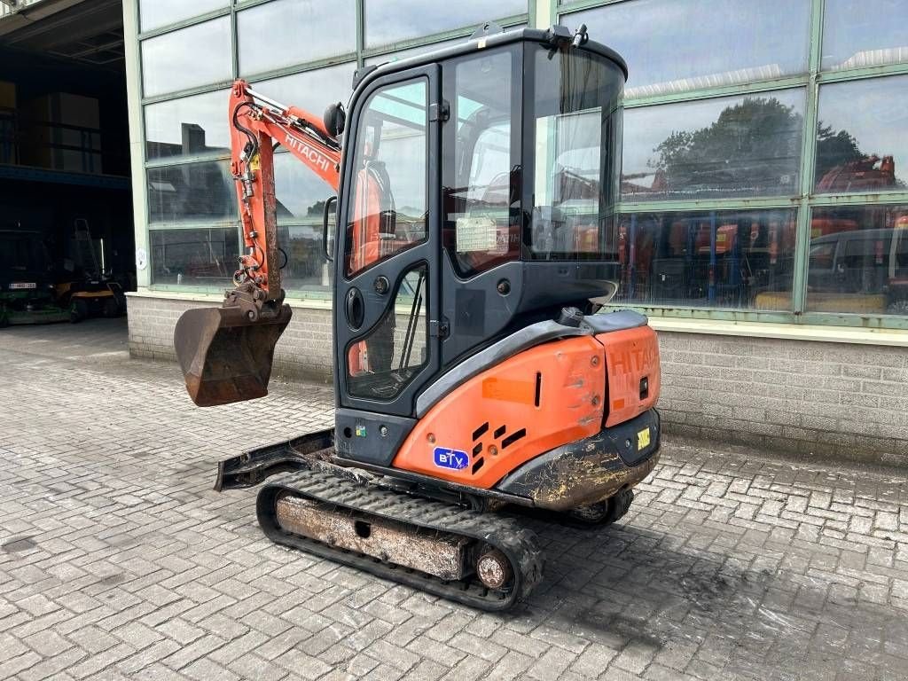 Minibagger del tipo Hitachi ZX 18-3 CLR, Gebrauchtmaschine In Roosendaal (Immagine 5)