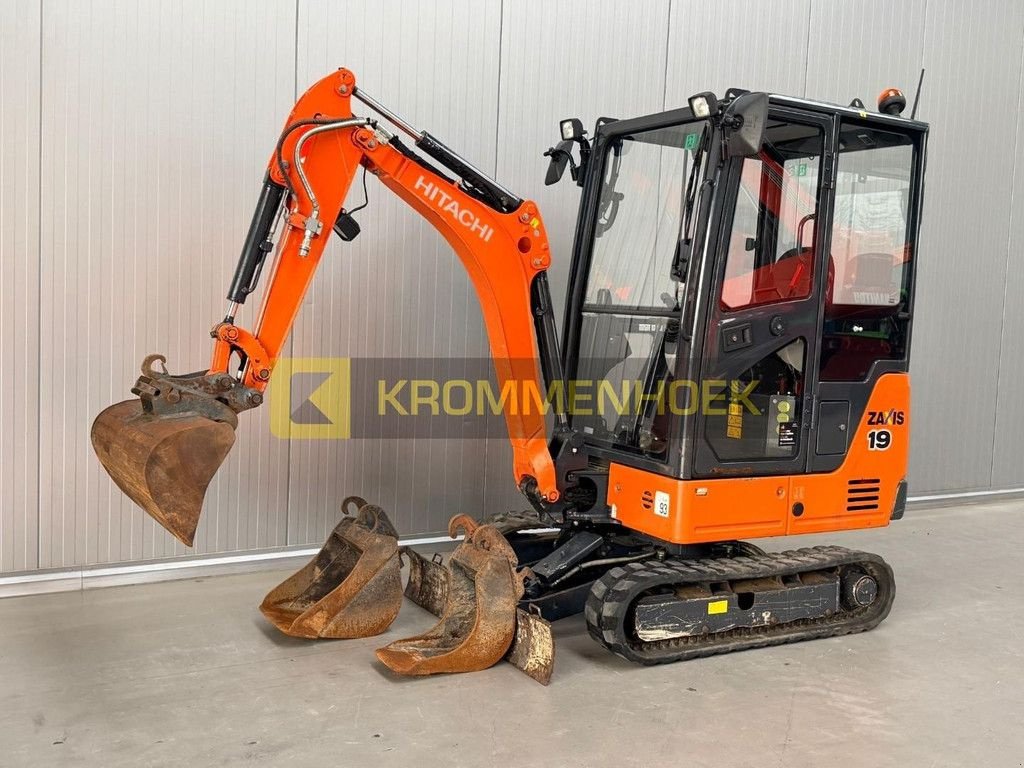 Minibagger van het type Hitachi ZX 19-5A, Gebrauchtmaschine in Apeldoorn (Foto 2)