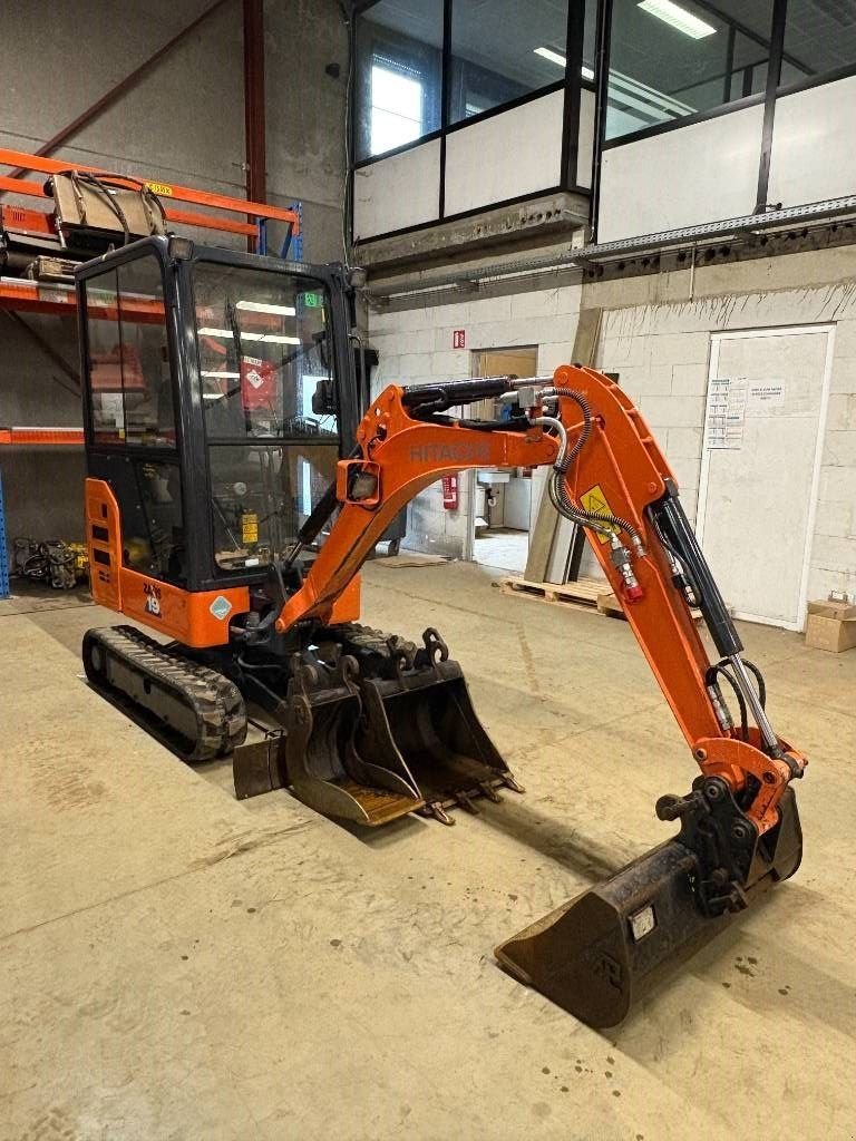 Minibagger типа Hitachi ZX 19-6, Gebrauchtmaschine в Booischot (Фотография 9)