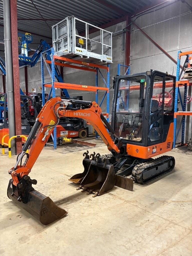 Minibagger типа Hitachi ZX 19-6, Gebrauchtmaschine в Booischot (Фотография 2)