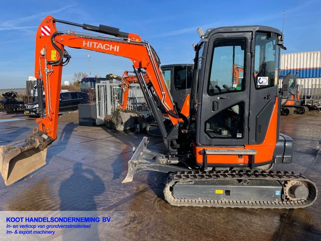 Minibagger типа Hitachi Zx 38u-5 Nieuwstaat/New Condition, Gebrauchtmaschine в Nieuwerkerk aan den IJssel (Фотография 7)