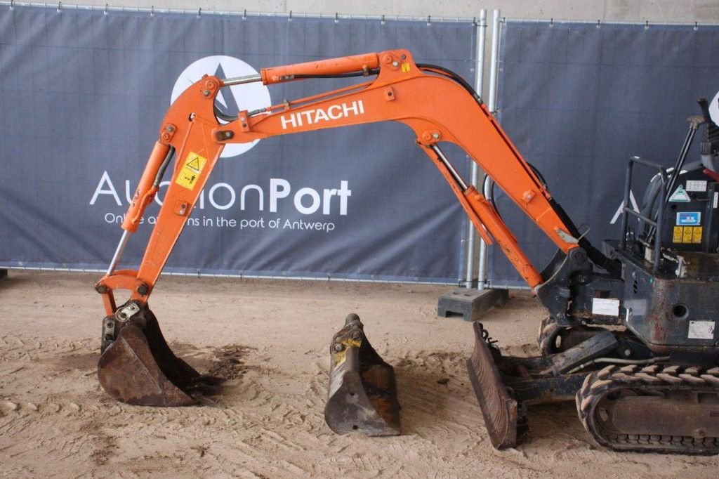 Minibagger del tipo Hitachi ZX17U-2, Gebrauchtmaschine en Antwerpen (Imagen 10)
