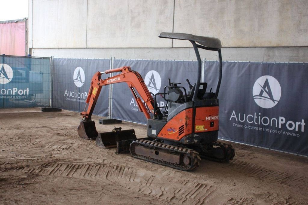Minibagger del tipo Hitachi ZX17U-2, Gebrauchtmaschine en Antwerpen (Imagen 3)