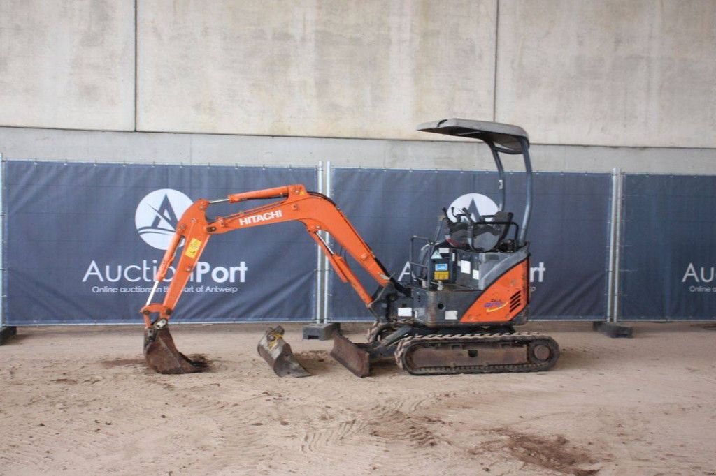 Minibagger typu Hitachi ZX17U-2, Gebrauchtmaschine w Antwerpen (Zdjęcie 1)