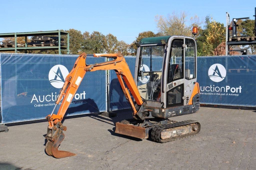 Minibagger Türe ait Hitachi ZX18 CLR, Gebrauchtmaschine içinde Antwerpen (resim 10)