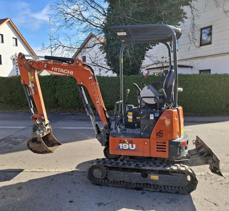 Minibagger типа Hitachi ZX19U-6 Y, Gebrauchtmaschine в Wuppertal (Фотография 1)