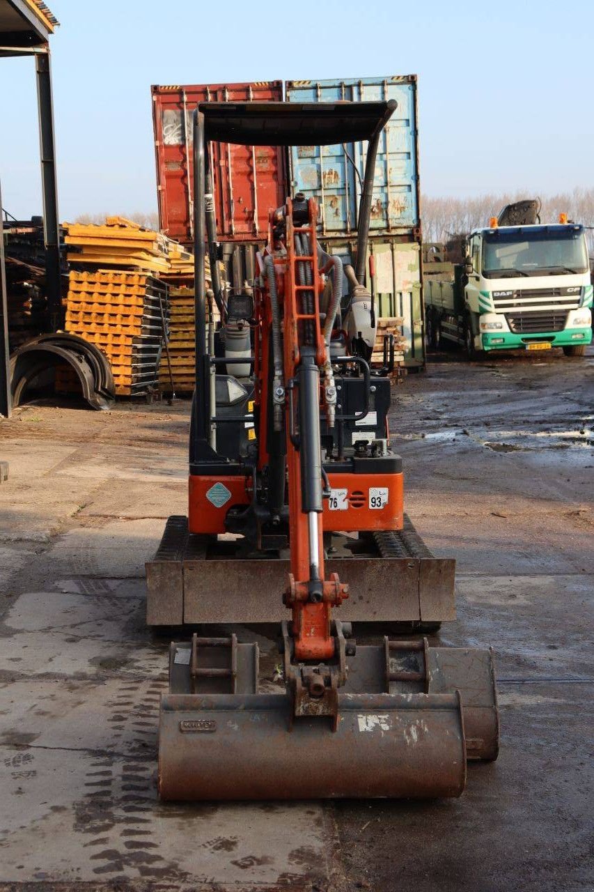 Minibagger des Typs Hitachi ZX19U-6, Gebrauchtmaschine in Antwerpen (Bild 9)