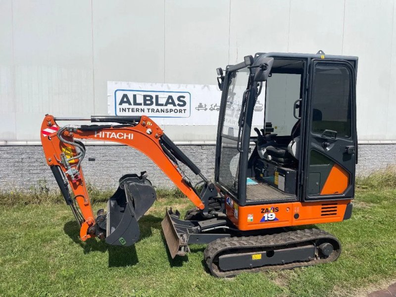 Minibagger typu Hitachi ZX19U rupsgraafmachine CW05 hydr snelw met sloopsorteerfunctie s, Gebrauchtmaschine v Kwintsheul (Obrázek 1)