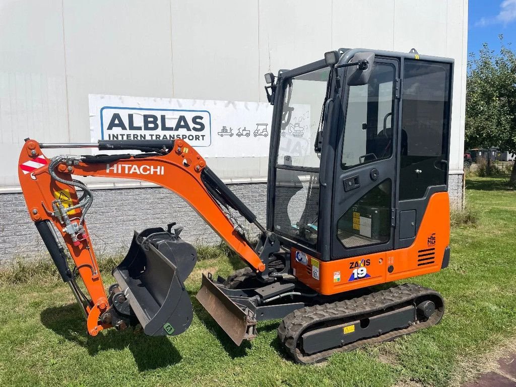 Minibagger a típus Hitachi ZX19U rupsgraafmachine CW05 hydr snelw met sloopsorteerfunctie s, Gebrauchtmaschine ekkor: Kwintsheul (Kép 3)