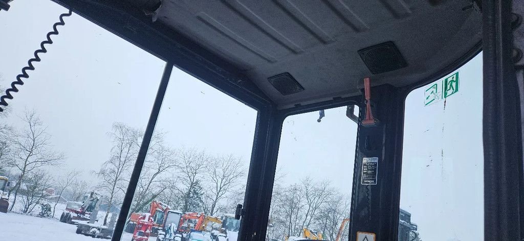 Minibagger от тип Hitachi ZX22u -2, Gebrauchtmaschine в Scharsterbrug (Снимка 7)