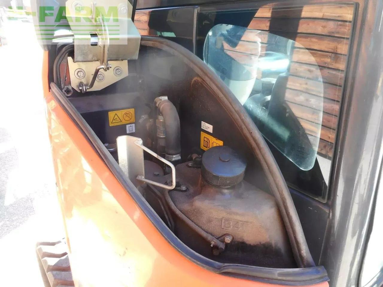 Minibagger del tipo Hitachi zx26u-6 ( 2.740kg ) powertilt u. hydr. sw, Gebrauchtmaschine en ST. NIKOLAI/DR. (Imagen 21)