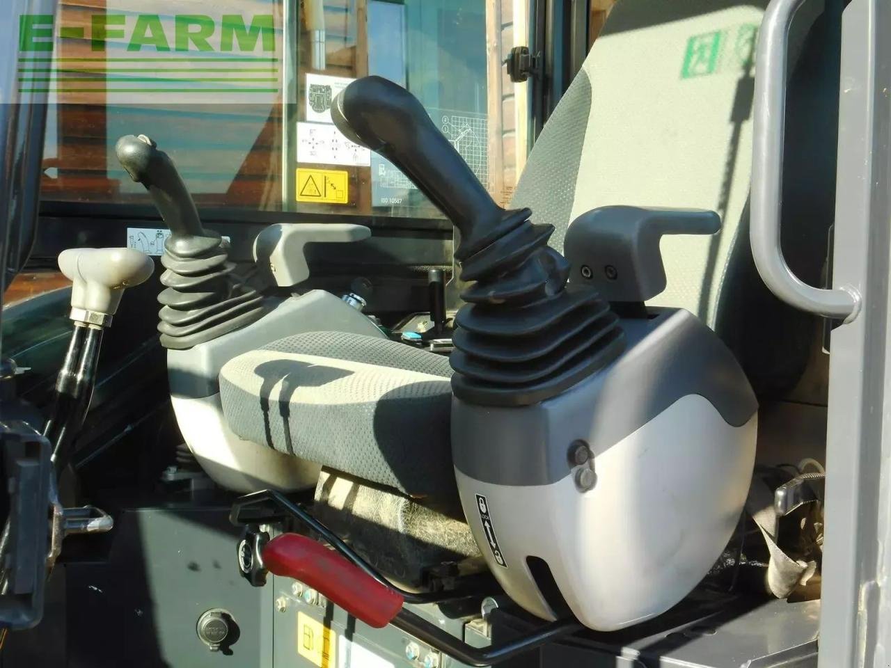 Minibagger a típus Hitachi zx26u-6 ( 2.740kg ) powertilt, Gebrauchtmaschine ekkor: ST. NIKOLAI/DR. (Kép 8)