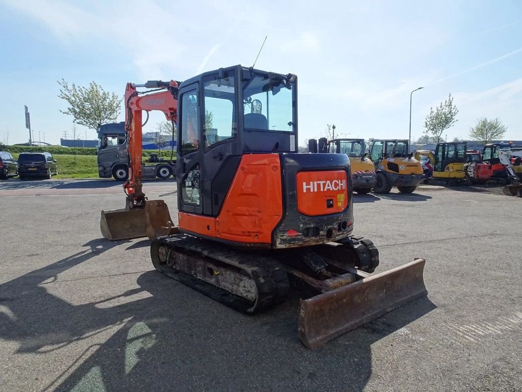 Minibagger typu Hitachi ZX65USB-5A, Gebrauchtmaschine w Zutphen (Zdjęcie 3)