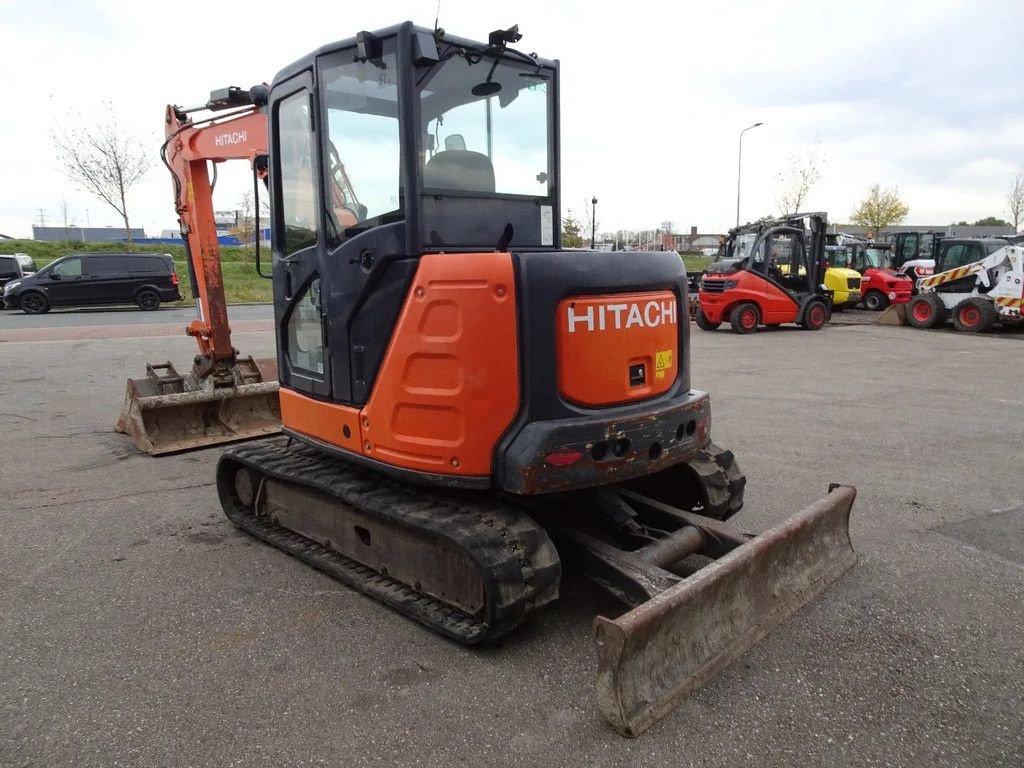 Minibagger του τύπου Hitachi ZX65USB5-A, Gebrauchtmaschine σε Zutphen (Φωτογραφία 4)