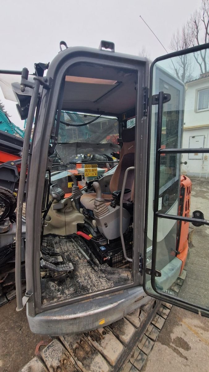 Minibagger του τύπου Hitachi ZX85, Gebrauchtmaschine σε Gabersdorf (Φωτογραφία 24)