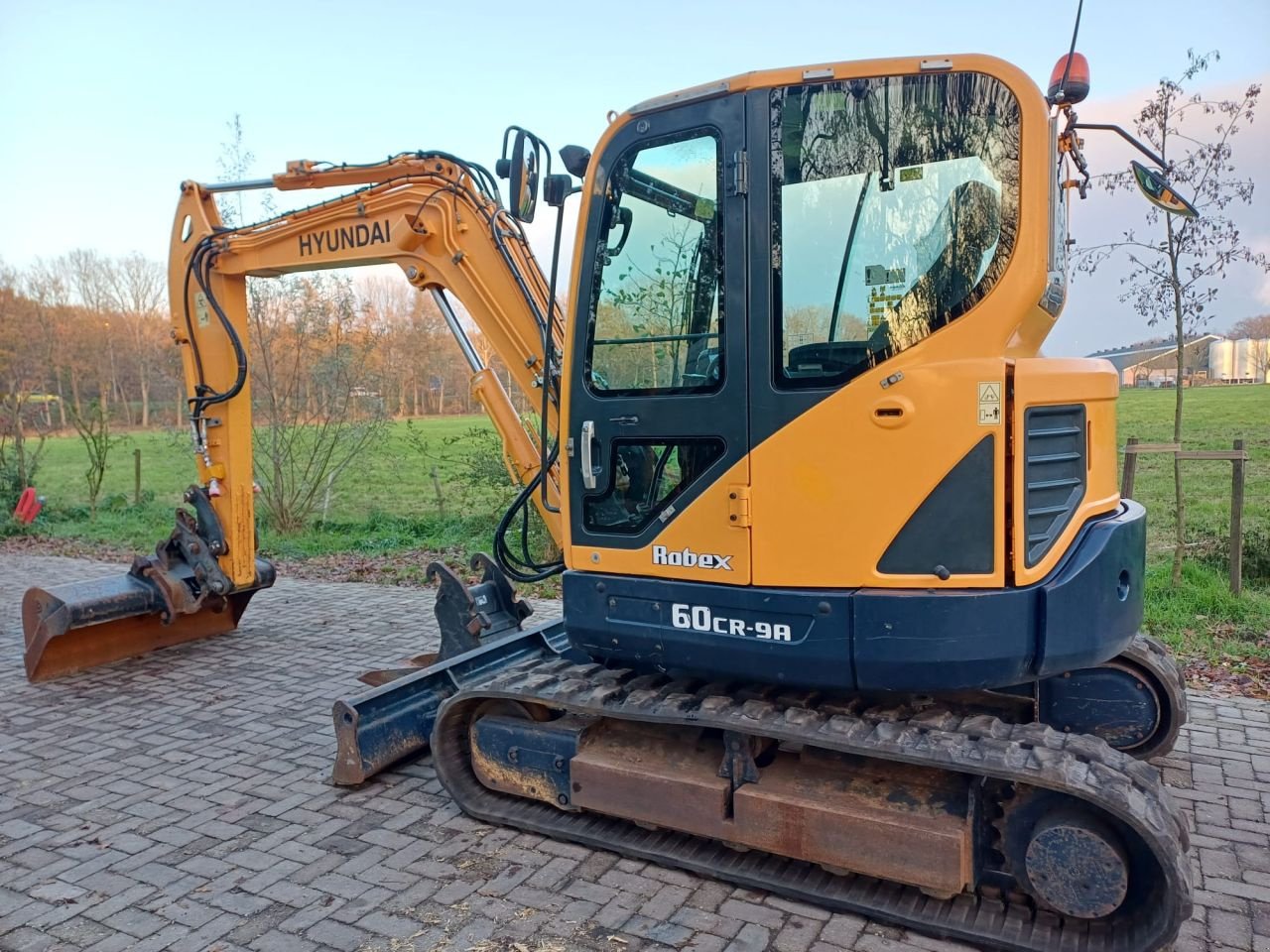 Minibagger typu Hyundai 60cr-9a, Gebrauchtmaschine v Terschuur (Obrázek 3)