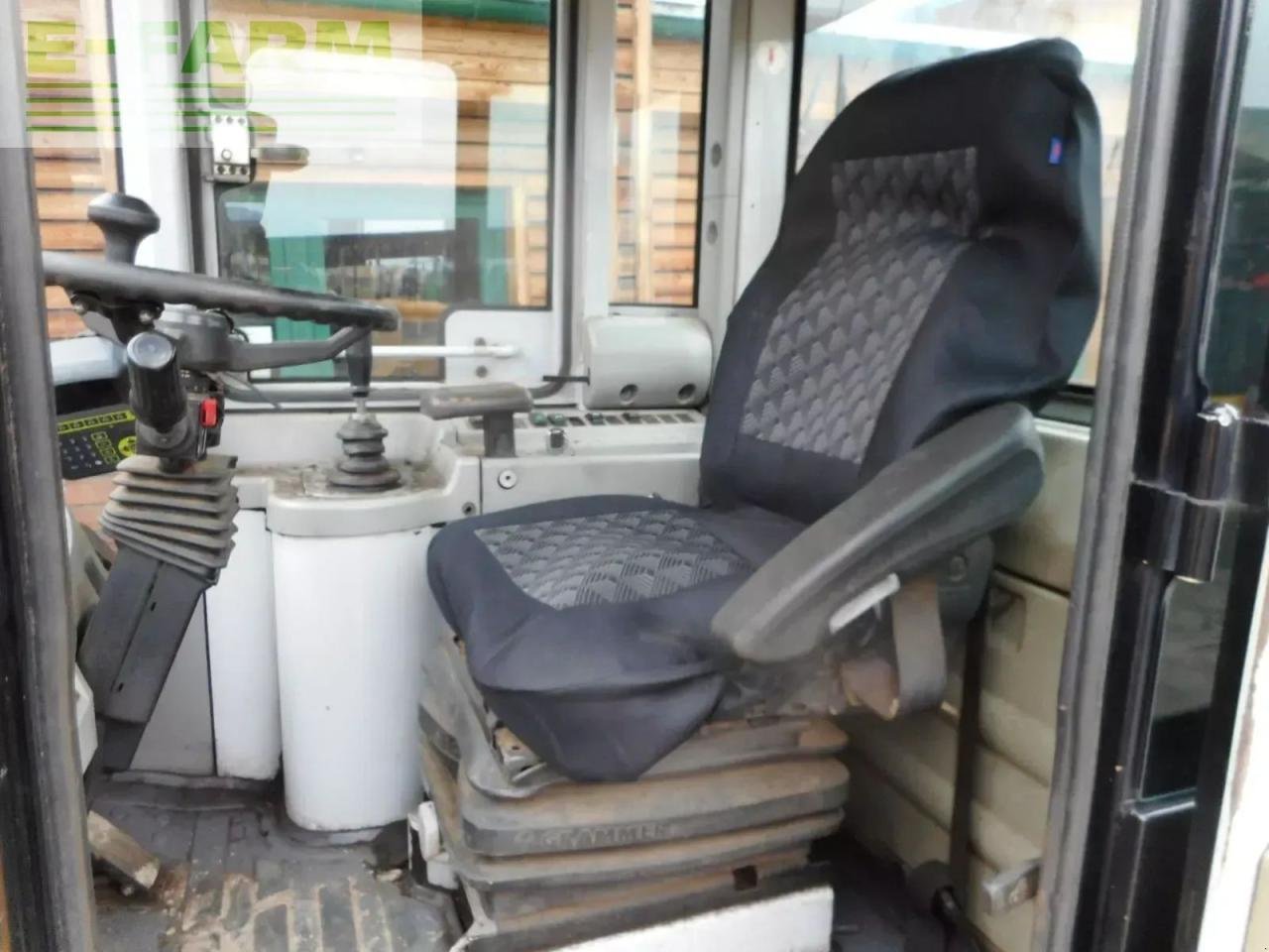 Minibagger Türe ait Hyundai hl740-7 mit hochkippschaufel u. volvo sw, Gebrauchtmaschine içinde ST. NIKOLAI/DR. (resim 9)