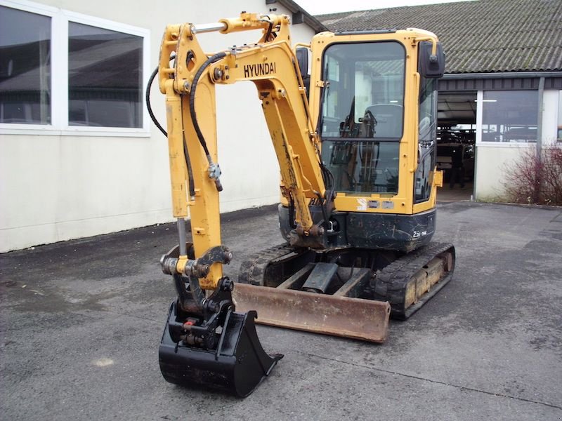 Minibagger типа Hyundai ROBEX 25Z 9AK, Gebrauchtmaschine в St Cyr/Morin (Фотография 4)