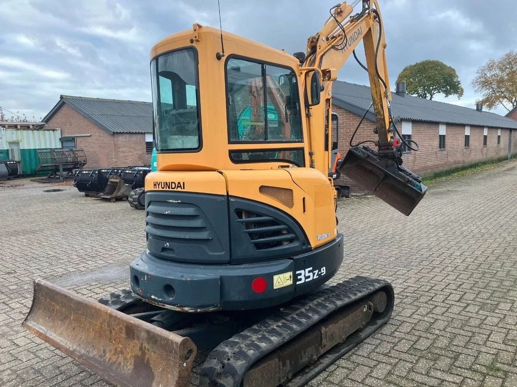 Minibagger от тип Hyundai Robex 35-9 Graafmachine Minigraver, Gebrauchtmaschine в Lunteren (Снимка 3)