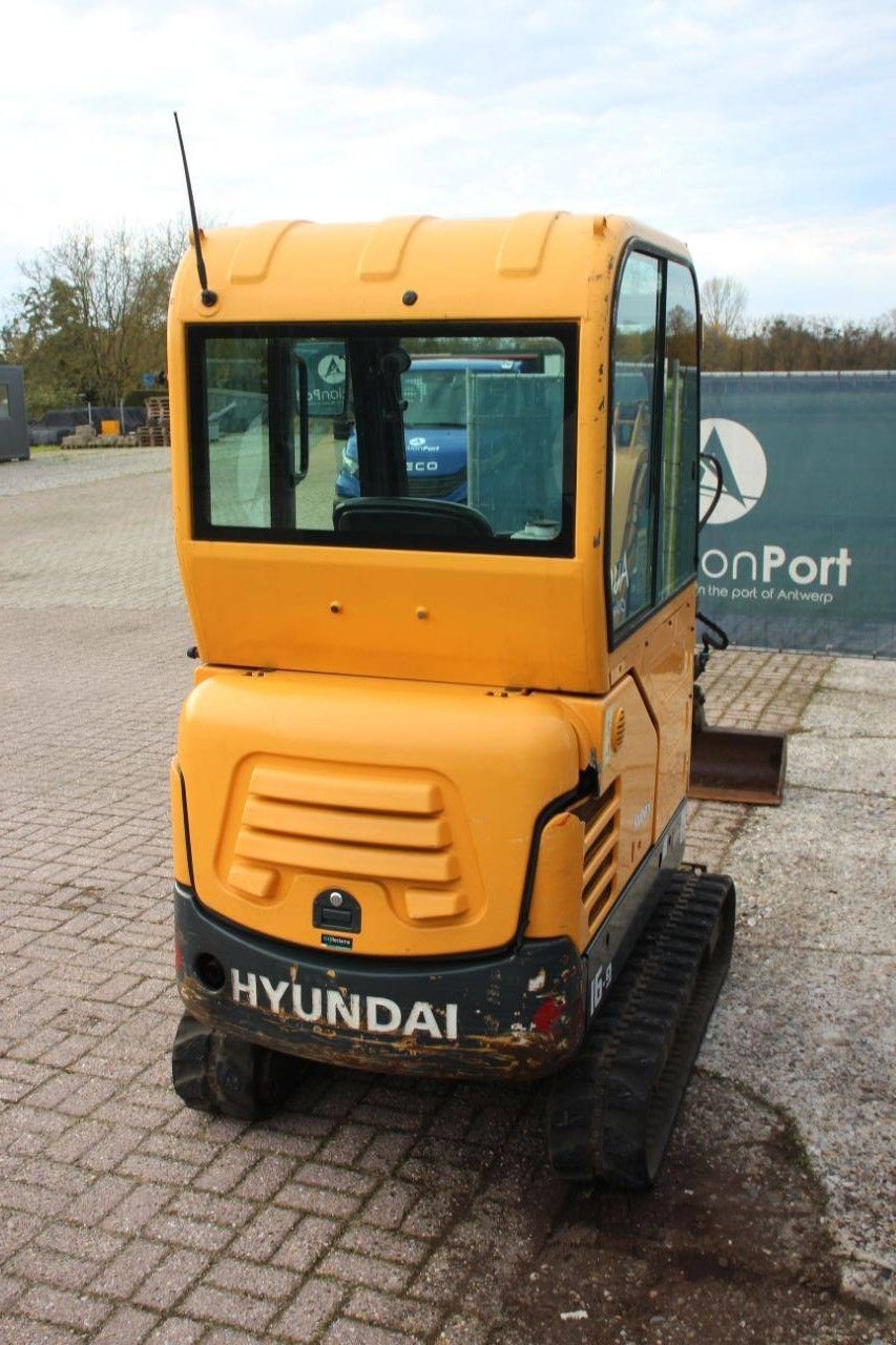 Minibagger za tip Hyundai ROBEX16-9, Gebrauchtmaschine u Antwerpen (Slika 5)