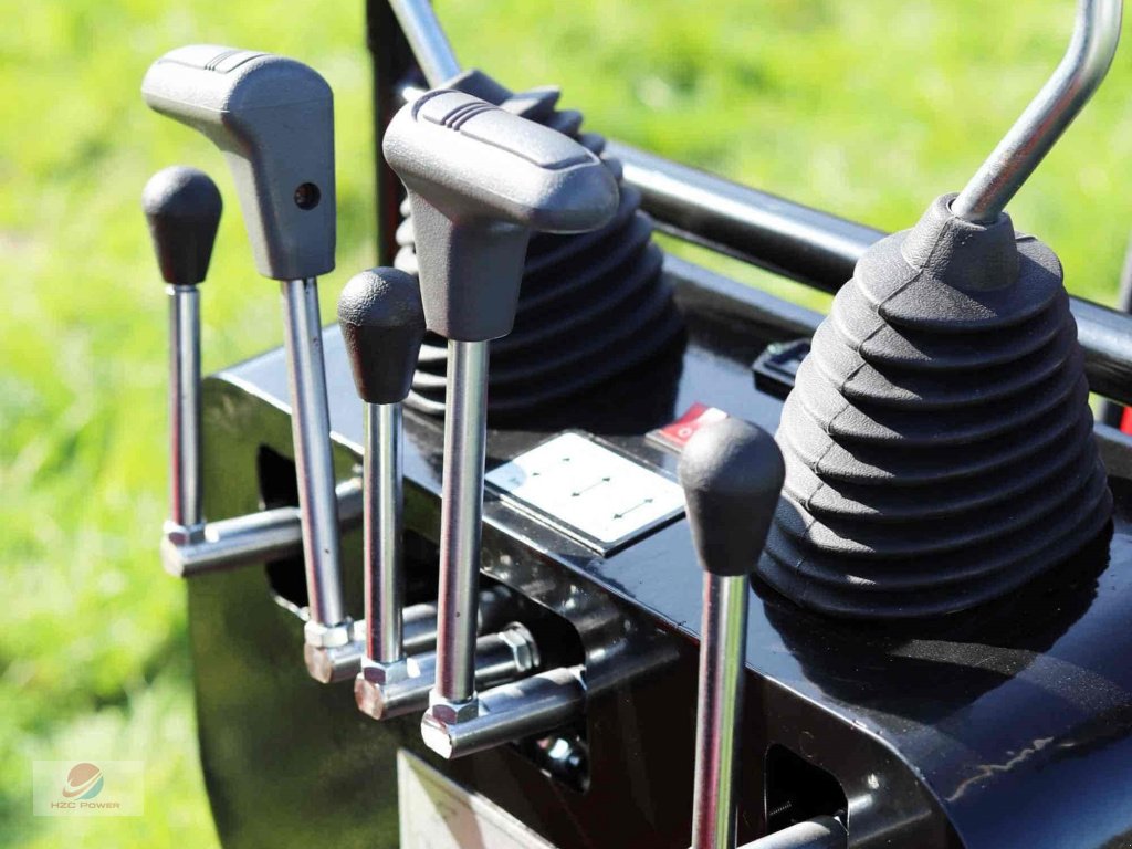 Minibagger typu HZC Power BKB850K Minibagger mit Kettenantrieb, Benzinmotor & verstellbarem Fahrwerk, Neumaschine v Brandenburg - Werder (Havel) (Obrázek 2)