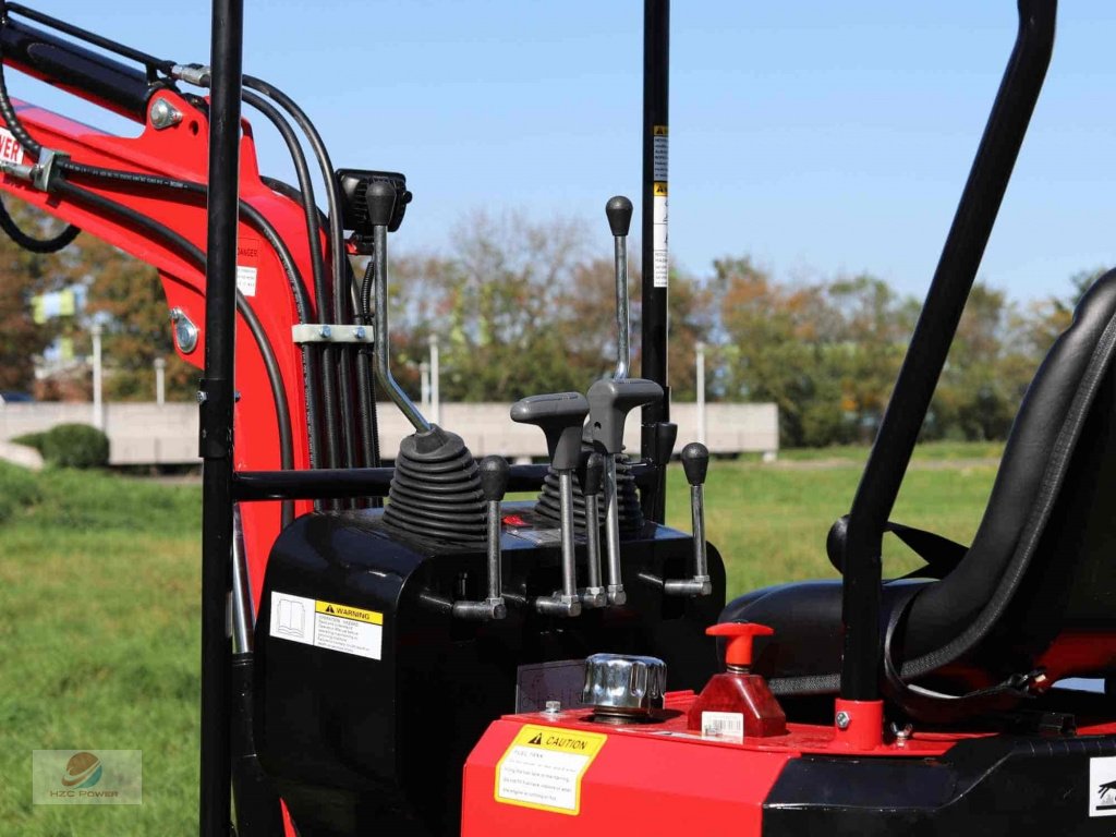 Minibagger typu HZC Power DKB881 Minibagger mit verstellbarem Fahrwerk und Schwenkarm, Neumaschine v Krefeld (Obrázek 7)
