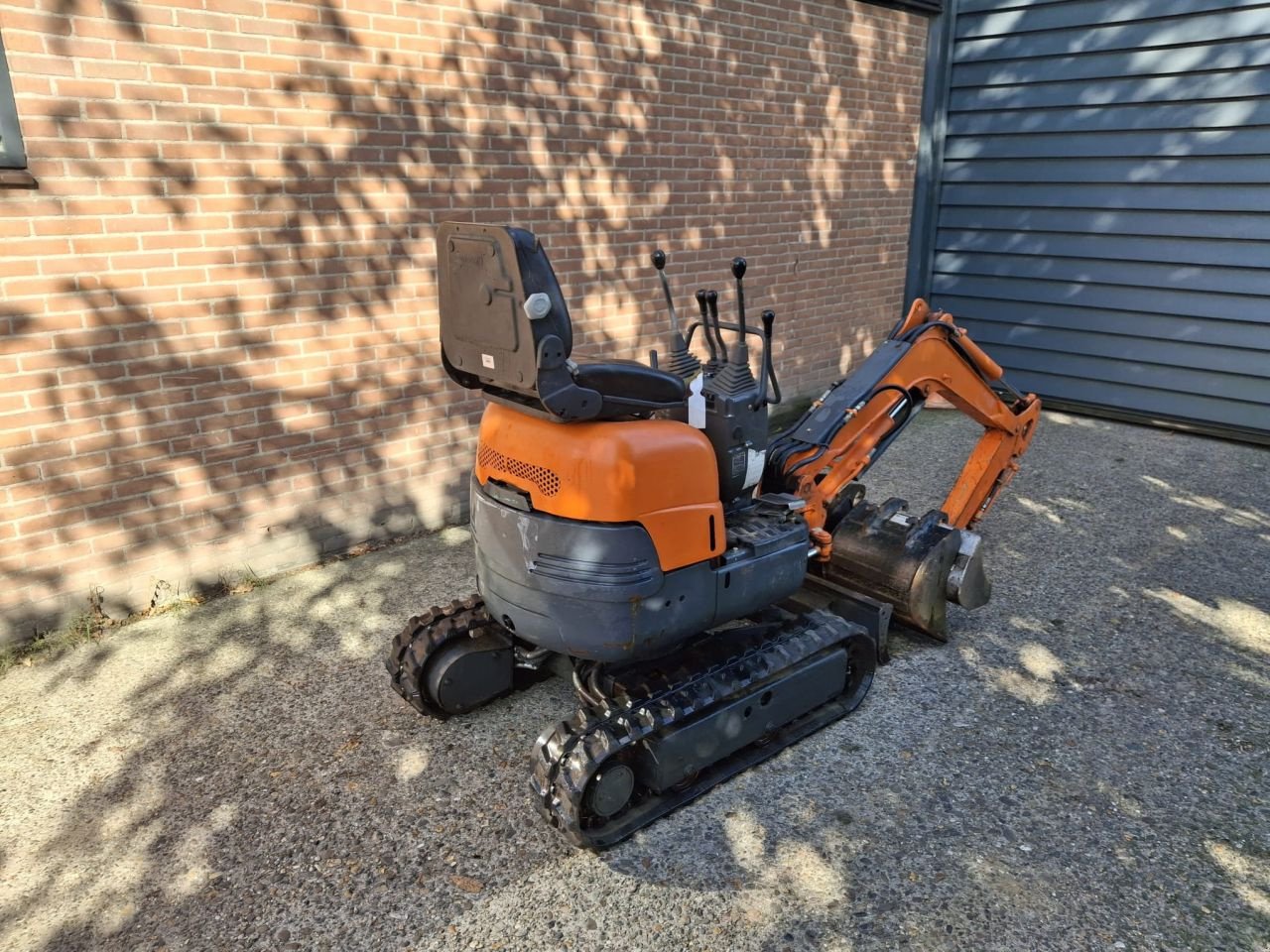 Minibagger типа IHI 9X minigraver, Gebrauchtmaschine в Maartensdijk (Фотография 2)