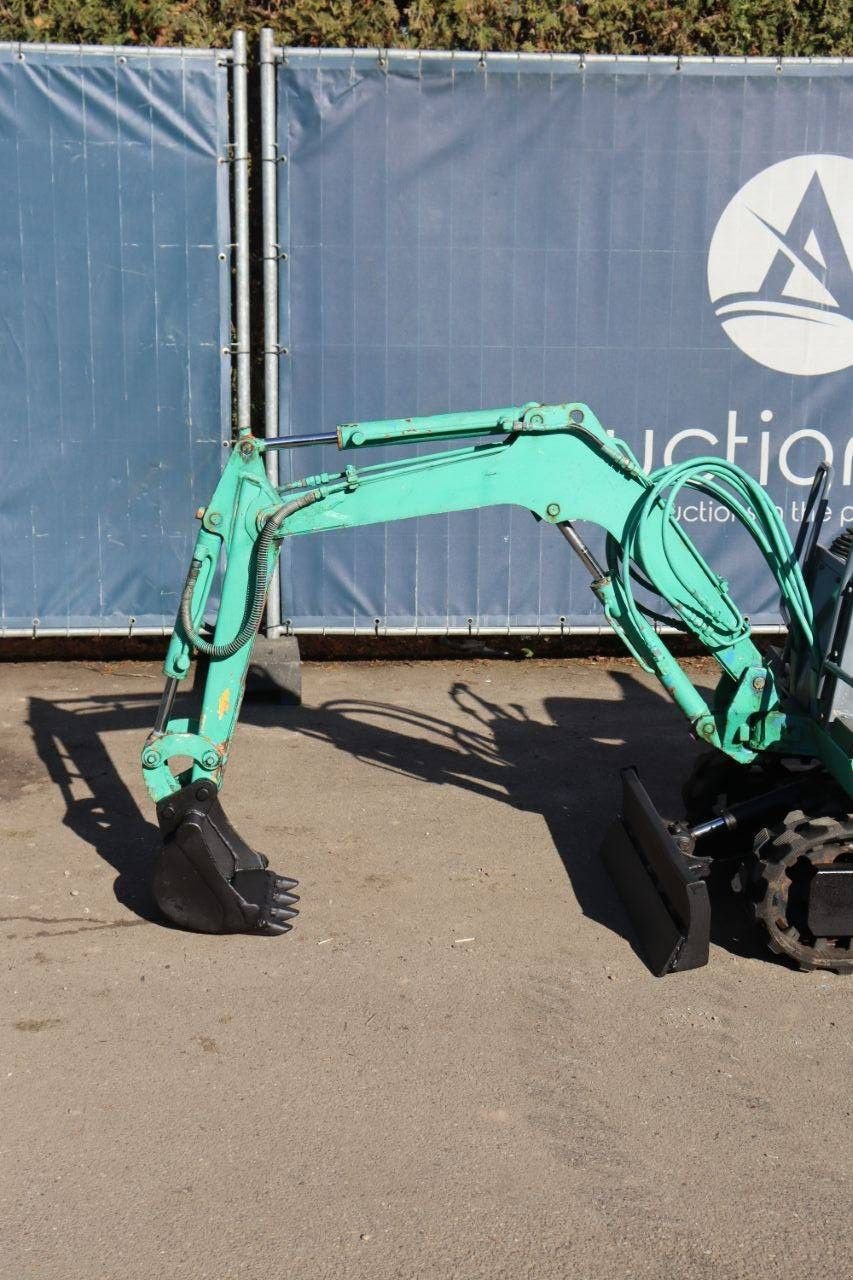 Minibagger du type IHI D4GX, Gebrauchtmaschine en Antwerpen (Photo 11)