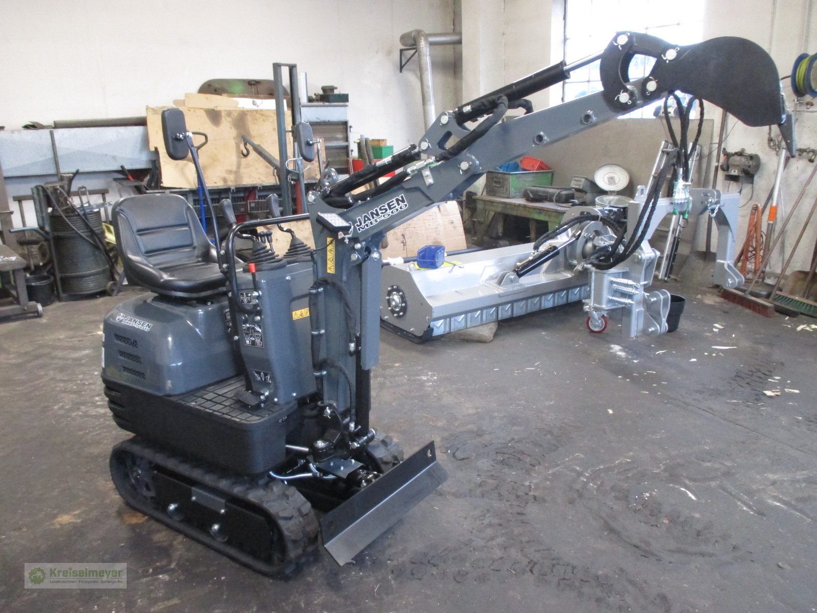 Minibagger des Typs Jansen MB-500 mit Schaufelpaket, Neumaschine in Feuchtwangen (Bild 4)