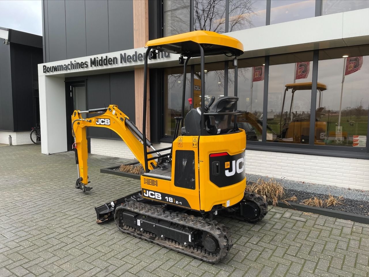 Minibagger des Typs JCB 18-Z, Gebrauchtmaschine in Barneveld (Bild 2)