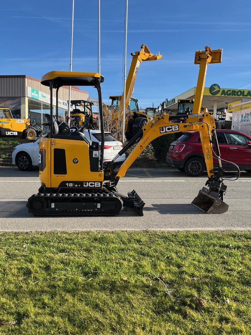 Minibagger des Typs JCB 18Z-1, Ausstellungsmaschine in Domdidier (Bild 4)