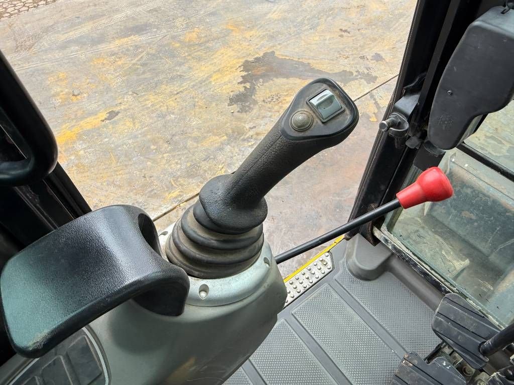 Minibagger van het type JCB 48Z-1 - Hammer Lines / Quick Coupler, Gebrauchtmaschine in Veldhoven (Foto 10)