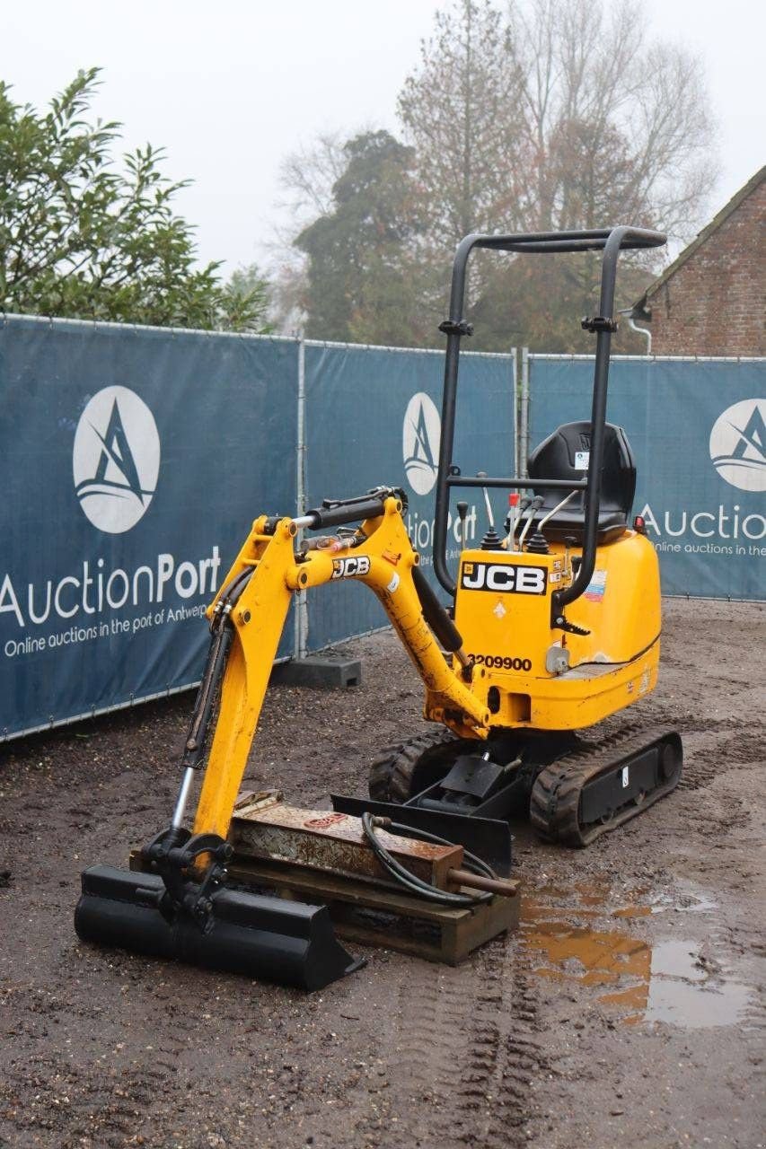 Minibagger del tipo JCB 8008 CT, Gebrauchtmaschine In Antwerpen (Immagine 10)