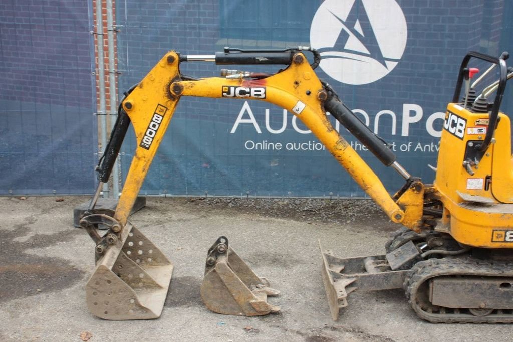 Minibagger от тип JCB 8008 CTS, Gebrauchtmaschine в Antwerpen (Снимка 10)