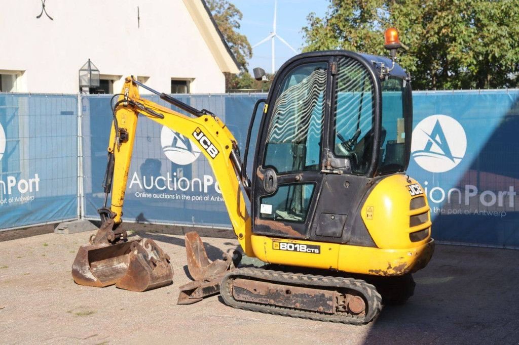 Minibagger za tip JCB 8018 CTS, Gebrauchtmaschine u Antwerpen (Slika 3)