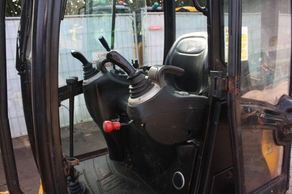 Minibagger des Typs JCB 8040, Gebrauchtmaschine in Antwerpen (Bild 7)