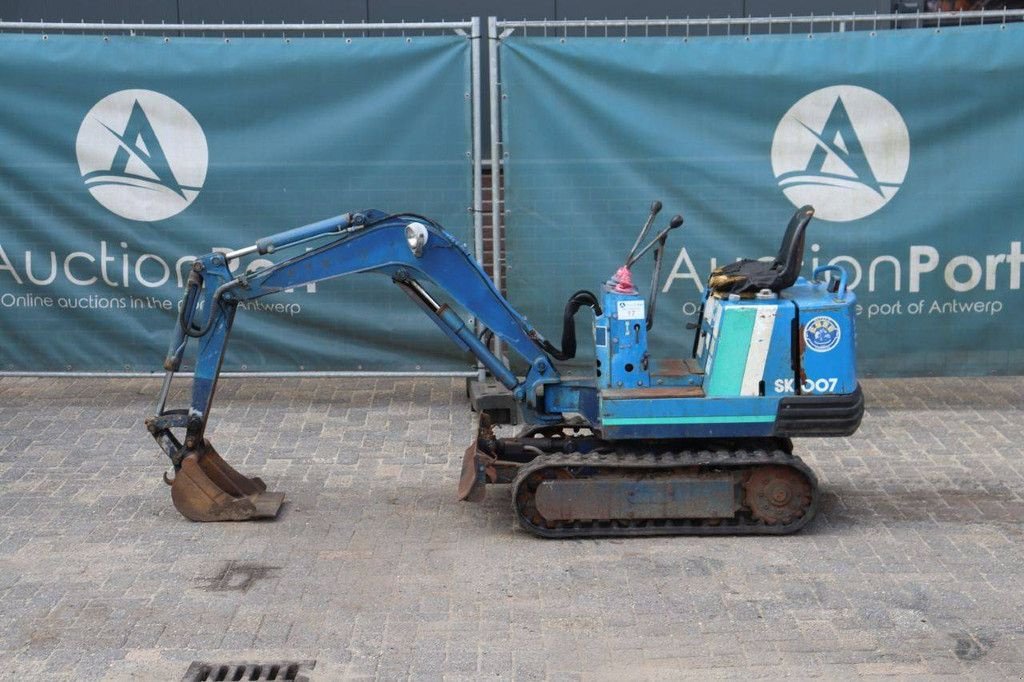 Minibagger of the type Kobelco SK007, Gebrauchtmaschine in Antwerpen (Picture 2)