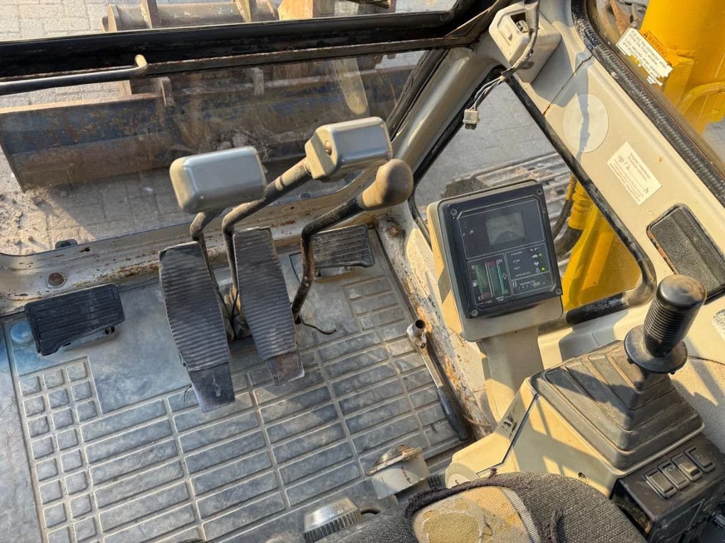 Minibagger du type Kobelco SK60, Gebrauchtmaschine en Doetinchem (Photo 8)