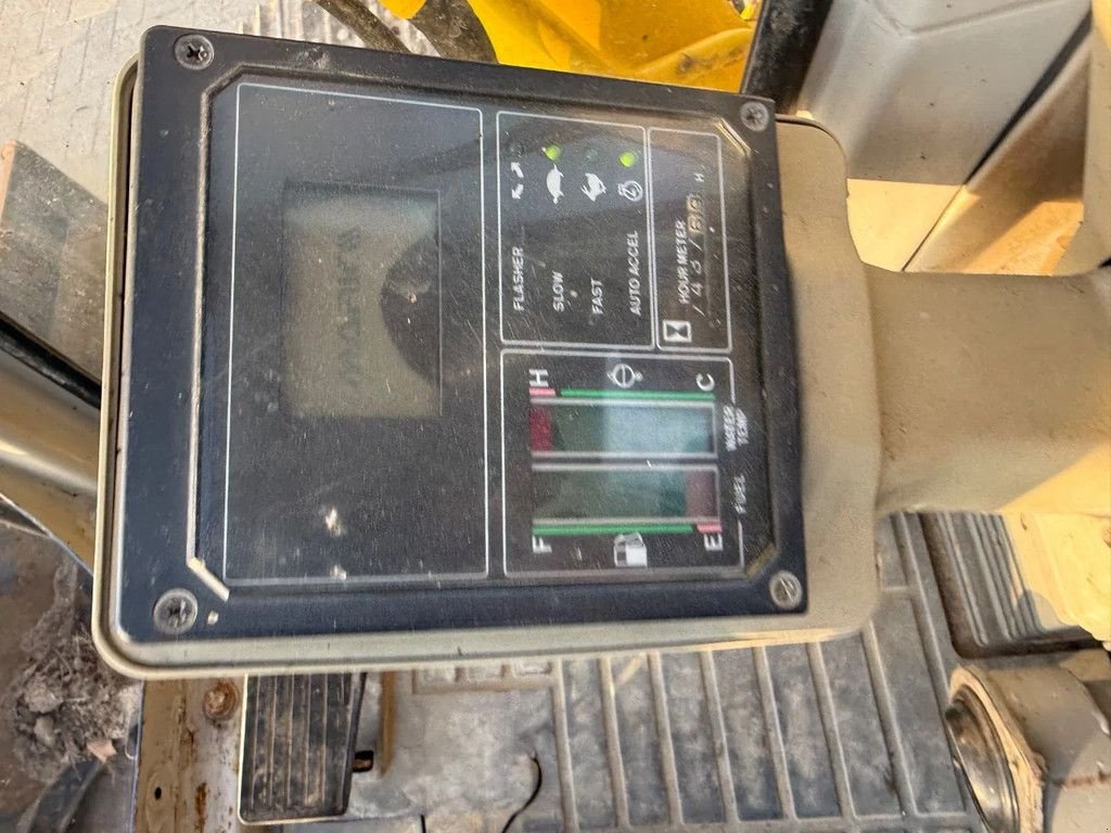 Minibagger du type Kobelco SK60, Gebrauchtmaschine en Doetinchem (Photo 10)