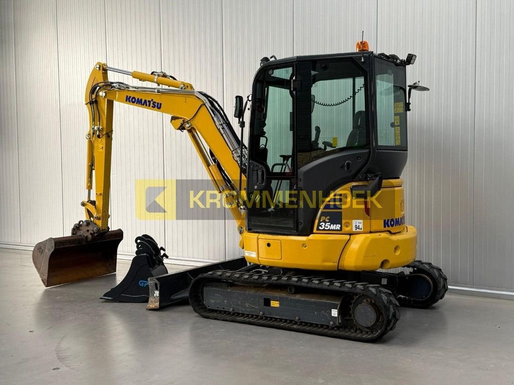 Minibagger des Typs Komatsu PC 35 MR-5, Gebrauchtmaschine in Apeldoorn (Bild 3)